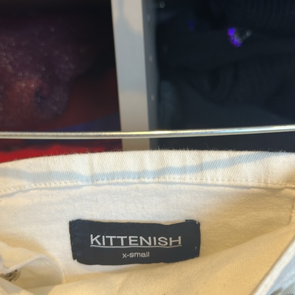 Kittenish white belted 4 pocket strapless cropped denim jumpsuit size XS - Picture 2 of 3